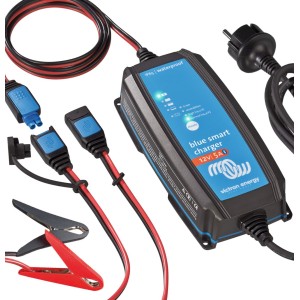 Victron Blue Smart Charger 12/5 Caricabatterie Portatile IP65 12V 5A con Bluetooth